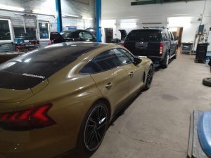 c28be733-b9f4-4715-903e-c764b51ff46d